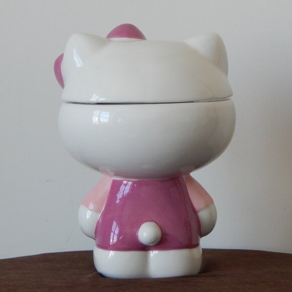Silver Buffalo Sanrio Hello Kitty 3D Sculpted Ceramic Large Canister Jar New - Picture 6 of 11